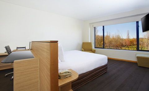 Crowne Plaza Canberra, An IHG Hotel - Newcastle Accommodation 41