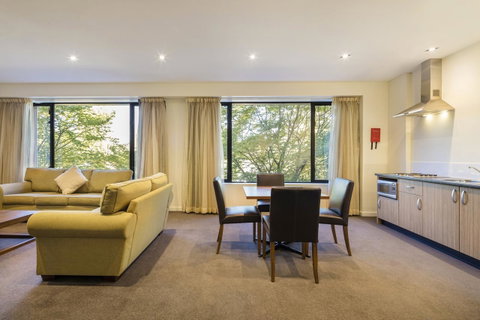 Crowne Plaza Canberra, An IHG Hotel - Newcastle Accommodation 35