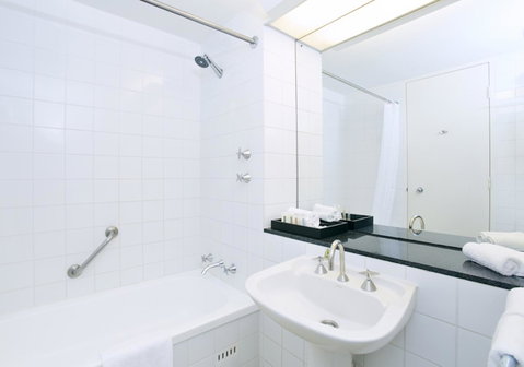 Crowne Plaza Canberra, An IHG Hotel - Newcastle Accommodation 25
