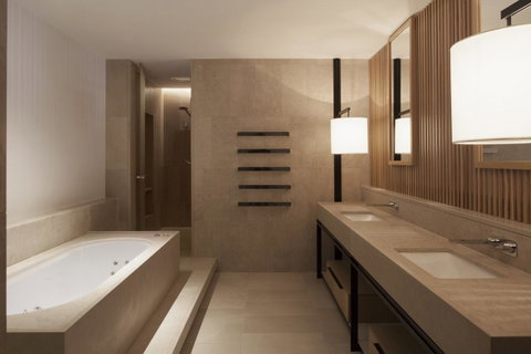 Hotel Realm - Newcastle Accommodation 19