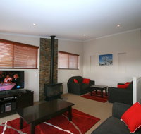 Boronia 4/30 Nettin Circuit - Newcastle Accommodation