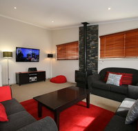 Boronia 5/30 Nettin Circuit - Newcastle Accommodation