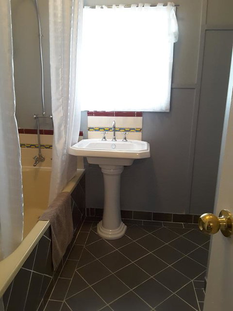 Bourke Apartments - Newcastle Accommodation 2