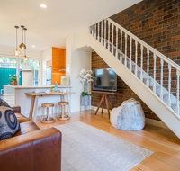 Boutique Stays - Buckingham - New Castle Tourism