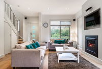 Book Mentone Accommodation Vacations Newcastle Accommodation Newcastle Accommodation