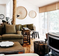 Braebrook - Stunning farm house - Newcastle Accommodation