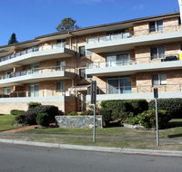 Breakers 8 - Main Beach Location