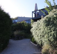 Breakers Holiday House - Newcastle Accommodation