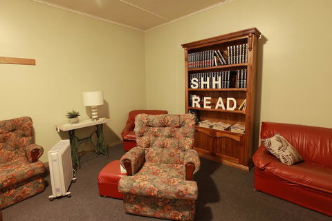 Broken Hill Tourist Lodge - Newcastle Accommodation 3