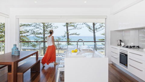 Bujerum Apartments On Burleigh - Newcastle Accommodation 0