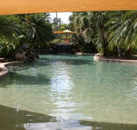 Cairns Golf Course Apartment - New Castle Tourism