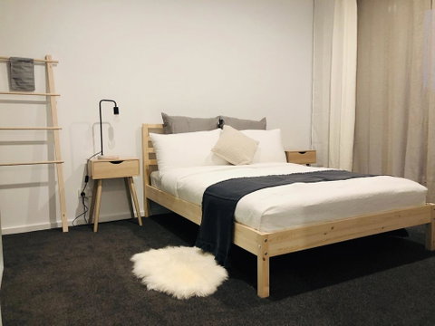 Canberra CBD Apartment 2BR 2BA 1Carpark - Newcastle Accommodation 1