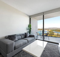 Canberra Luxury Apartment 5 - Newcastle Accommodation