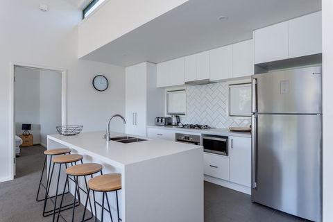 Cape Schanck Golf Getaway - Newcastle Accommodation 3