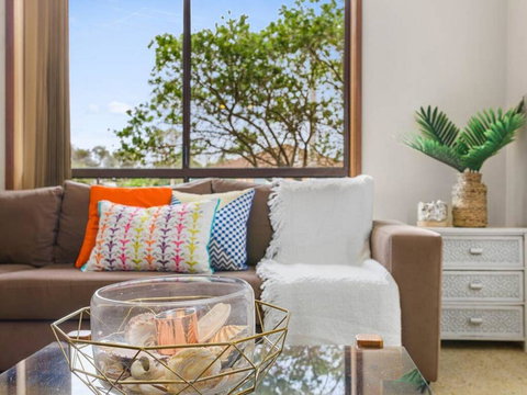 CAPEL Family Home, Large Yard, Close To Beach - New Castle Tourism 1