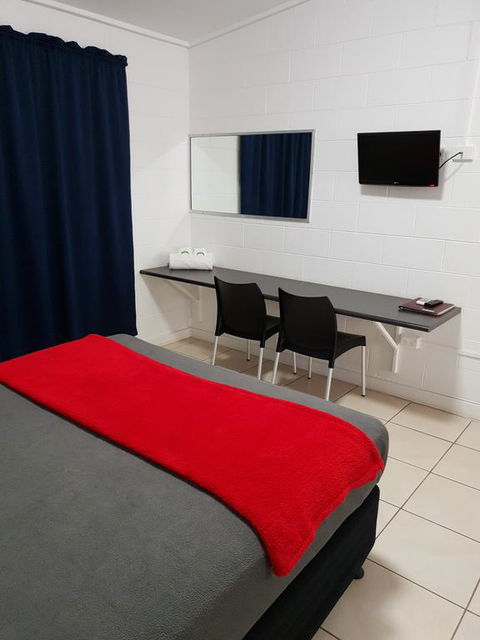 Capricorn Hotel - Newcastle Accommodation 2