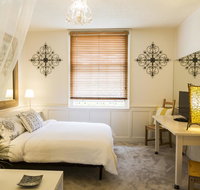 Carlton Room With a View - Car Park - Newcastle Accommodation