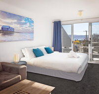 Cascades 7- Centrally located with beautiful views - Newcastle Accommodation