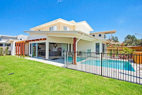 Casuarina @ Corporate Boardies - Newcastle Accommodation 0