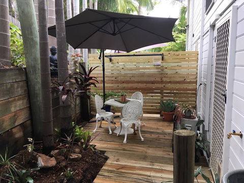 Casuarina Studio - Newcastle Accommodation 0