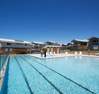 Caves Coastal - Newcastle Accommodation