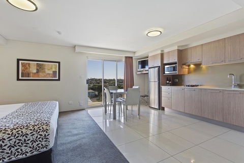 CBD Executive Apartments - New Castle Tourism 2