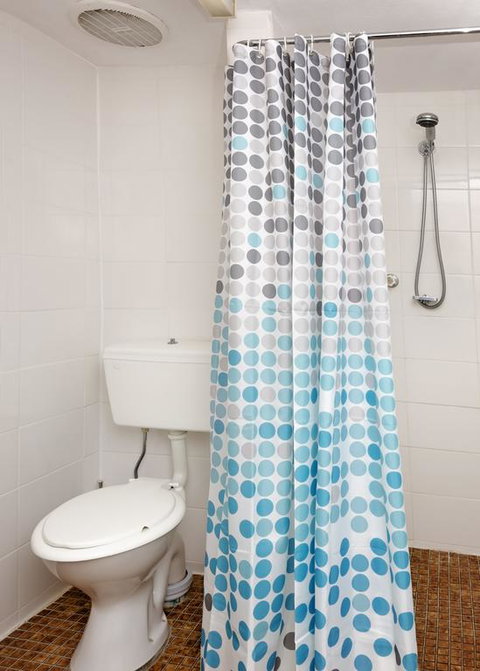 Central Park 7 - The Convenience Of Location & The Warmth Of Comfortable Living - Newcastle Accommodation 3