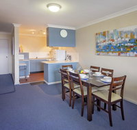 Central Park 7 - the convenience of location  the warmth of comfortable living - Newcastle Accommodation