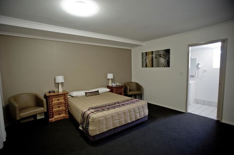 Centrepoint Motor Inn - New Castle Tourism 1