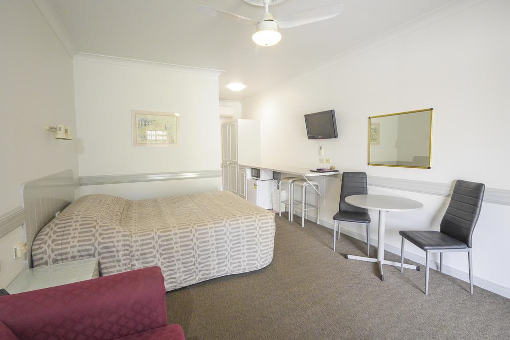 Goulburn Weir VIC Newcastle Accommodation