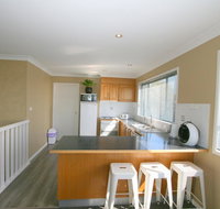 Chalet De Neige - Newcastle Accommodation