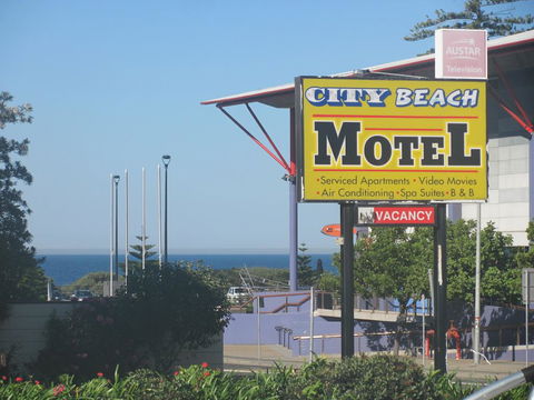 City Beach Motel - New Castle Tourism 0