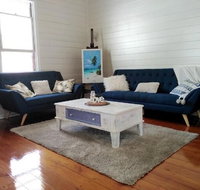 Classic Q'slander Huge Deck Pool Cowboy Stadium - New Castle Tourism