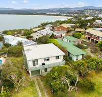 Cliffhanger - Pet Friendly - Newcastle Accommodation