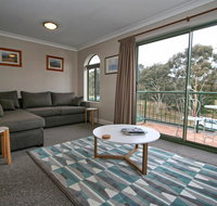 Cobb  Co 3/39 Cobbon Crescent - Newcastle Accommodation