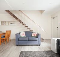 Comfy  Convenient  Homebush West 300 steps train - Newcastle Accommodation