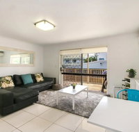 Contemporary 2 Bedroom Beachfront Apartment - Newcastle Accommodation