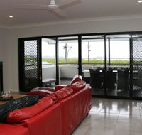 Cooktown Harbour View Luxury Apartments - Newcastle Accommodation