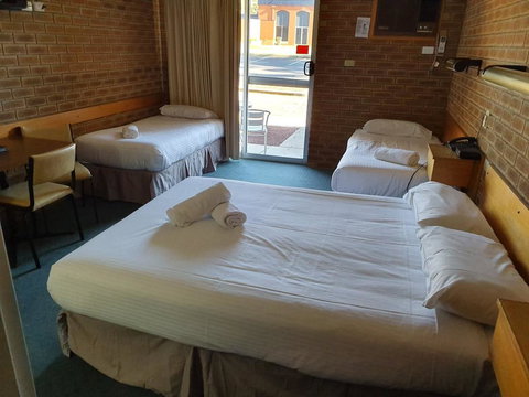 Corowa Golf Club Motel - Newcastle Accommodation 1