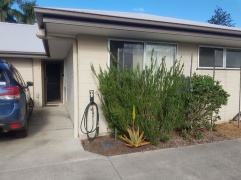 Cosy Home In Yandina - Newcastle Accommodation 3