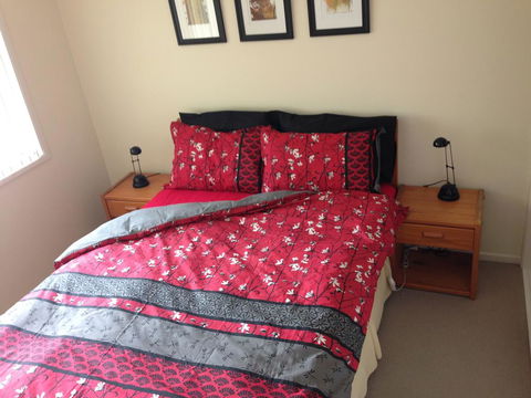 Cosy Home In Yandina - Newcastle Accommodation 0
