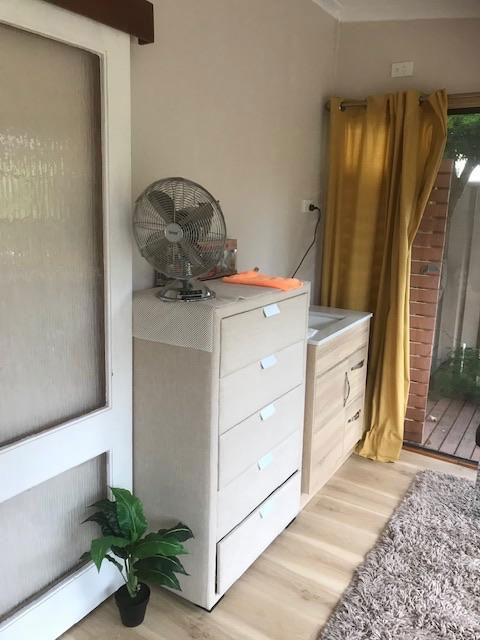 Cozy Luxury Suit With Separate Entrance - New Castle Tourism 3