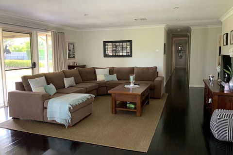 Culzean - Newcastle Accommodation 2