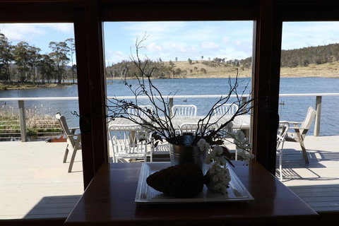 Currawong Lakes Tasmania - New Castle Tourism 2