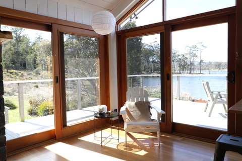 Currawong Lakes Tasmania - New Castle Tourism 3