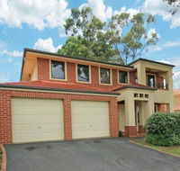 Cutmore Cottages - Meurants Manor - Newcastle Accommodation