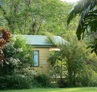 Daintree Valley Haven - Newcastle Accommodation
