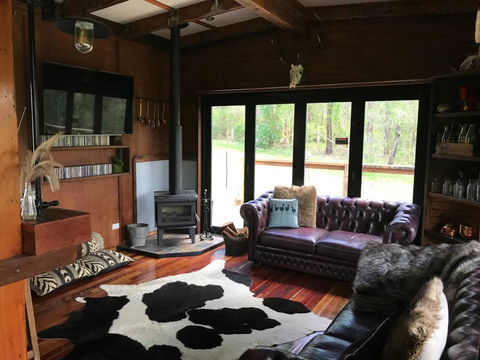 Delaneys Creek Cabin Retreat - Newcastle Accommodation 1