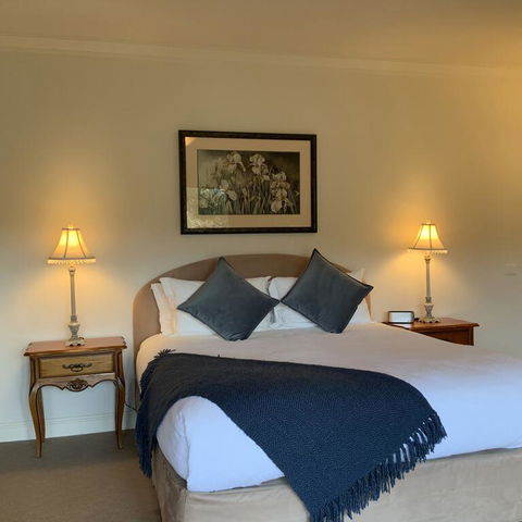 Delderfield Cottages - New Castle Tourism 3