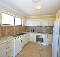 Eclipse 13/10 Nettin Circuit - Newcastle Accommodation